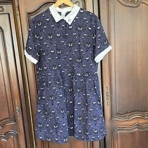 Women’s Disney haunted mansion dress size XL GLOWS IS THE DARK!